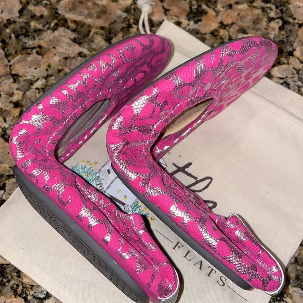 Pink Ribbon Leopard Storehouse, never worn - Picture 3 of 6